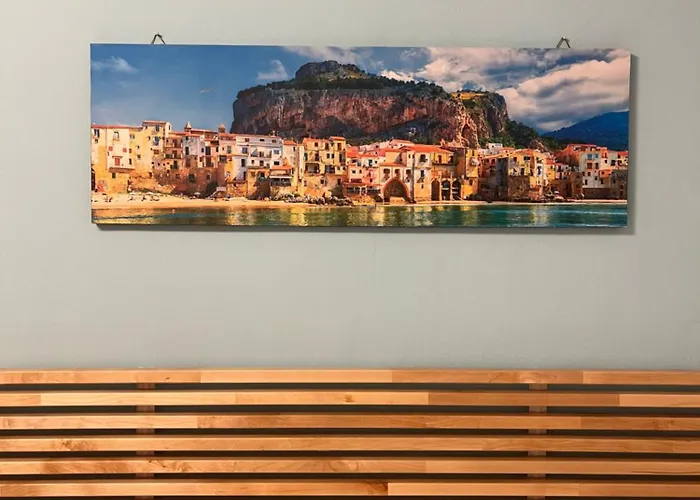 Osnao Historic Center * Cefalù